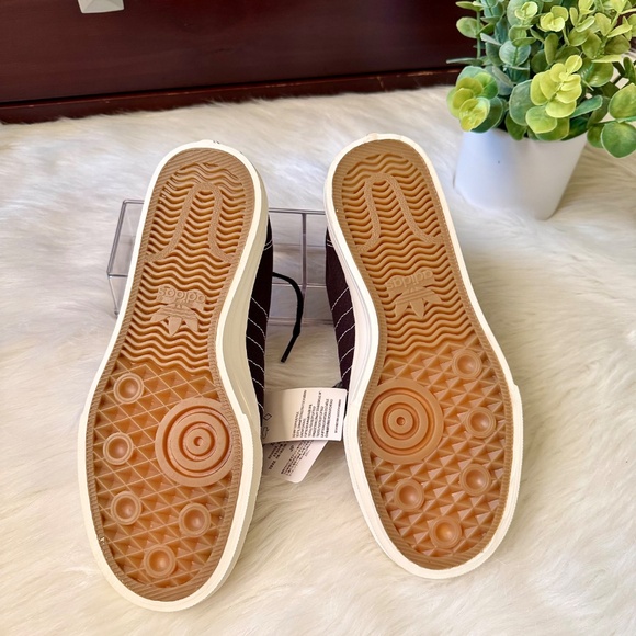 NWT Adidas Originals Nizza RF Core Canvas Sneakers – Men Size 6 & Women Size 7 - Picture 10 of 13